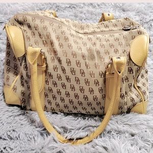Dooney & Bourke Bag